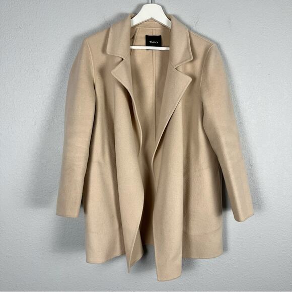 Theory Clairene Jacket in Double-Face Wool-Cashmere - Picture 7 of 15